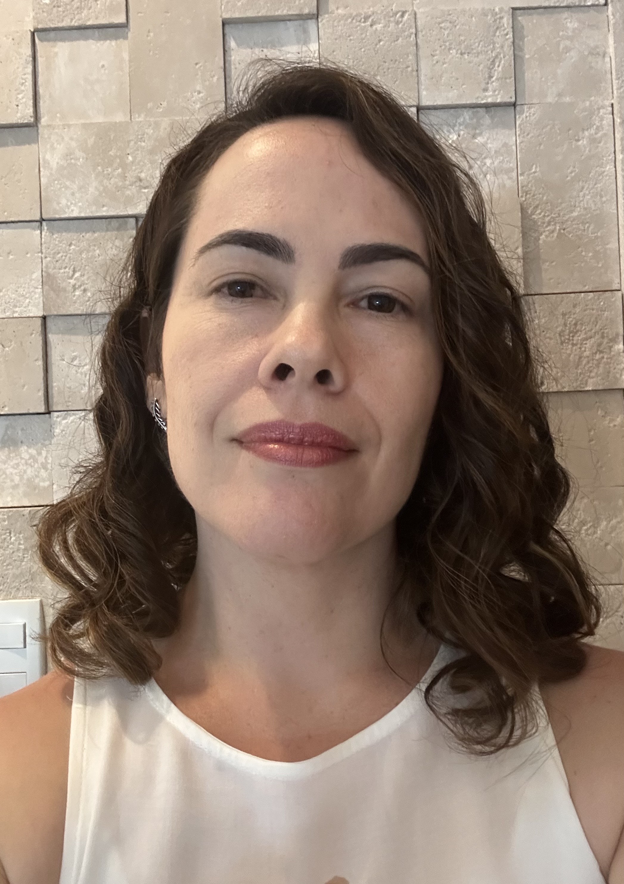 Luana Costa Almeida.jpeg